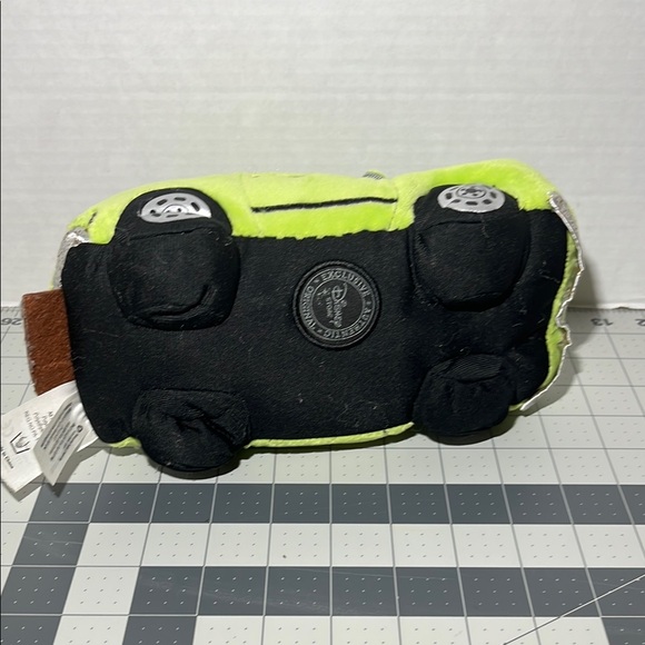 Disney cars 2 Acer the pacer 9” Stuffed Plush - Picture 2 of 6